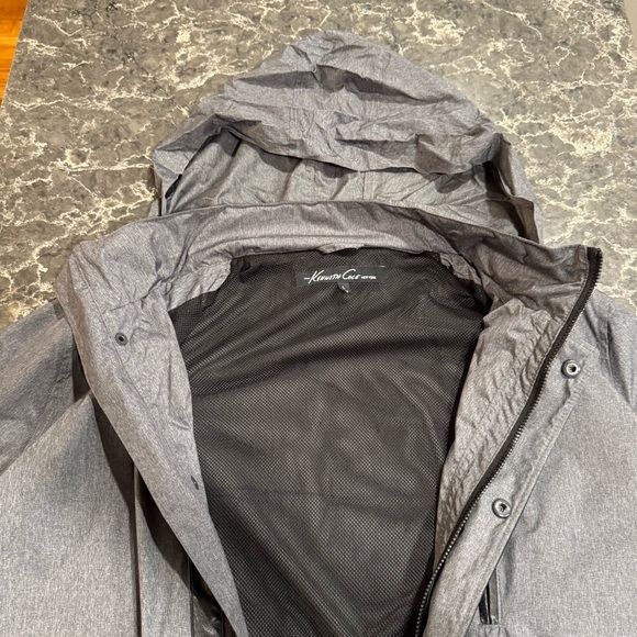 Kenneth Cole Rain Jacket- Men’s Large - Picture 13 of 14